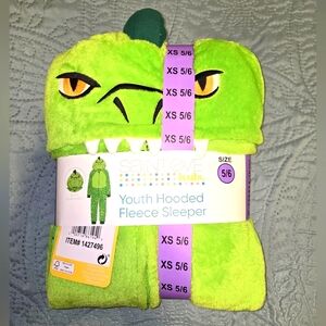 Saint Eve Kids Youth XS  Hooded Fleece Sleeper NEW
